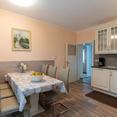 Cosy House - Home Base Maribor Exterior photo